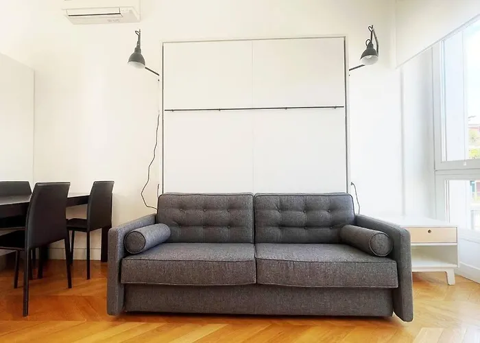 Studio Apartment Duomo Square