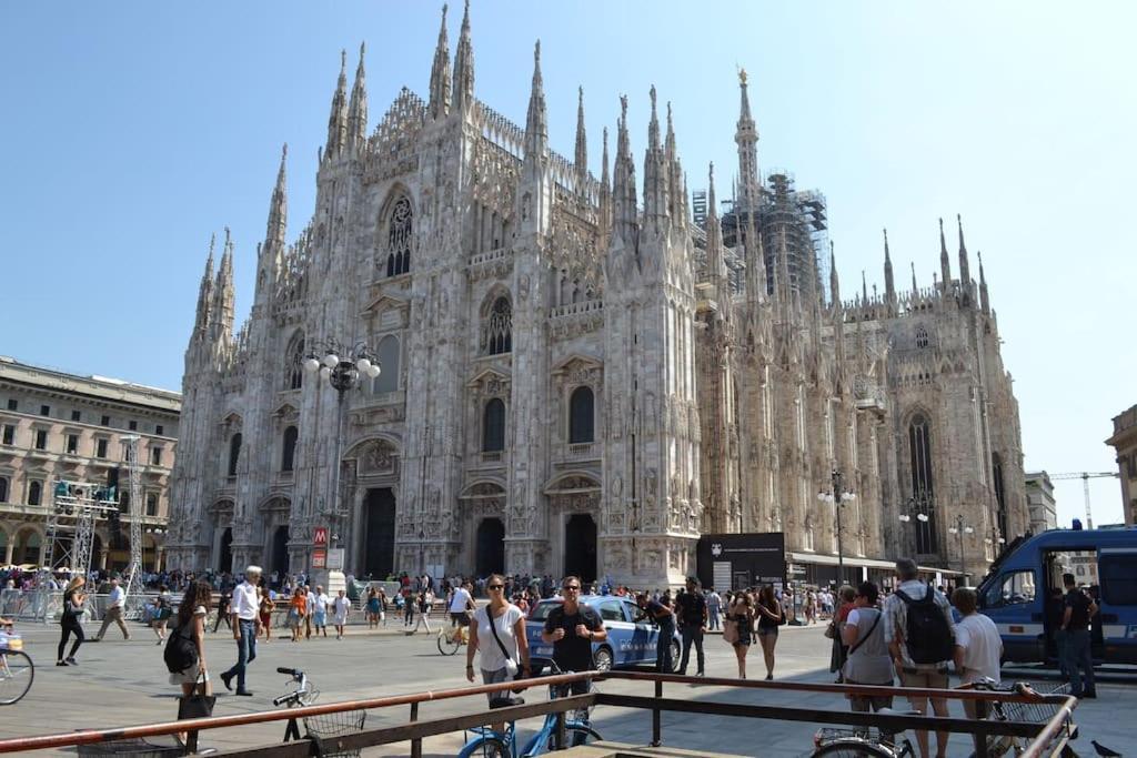 Studio Duomo Square * Milan